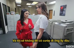 Em thư ký đi công việc với quản lý nào ngờ bị gài bẫy cho đối tác địt