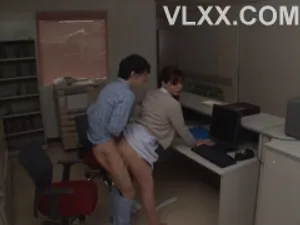 ông xã địt trộm, người vợ đến sống cùng con trai và cái kết